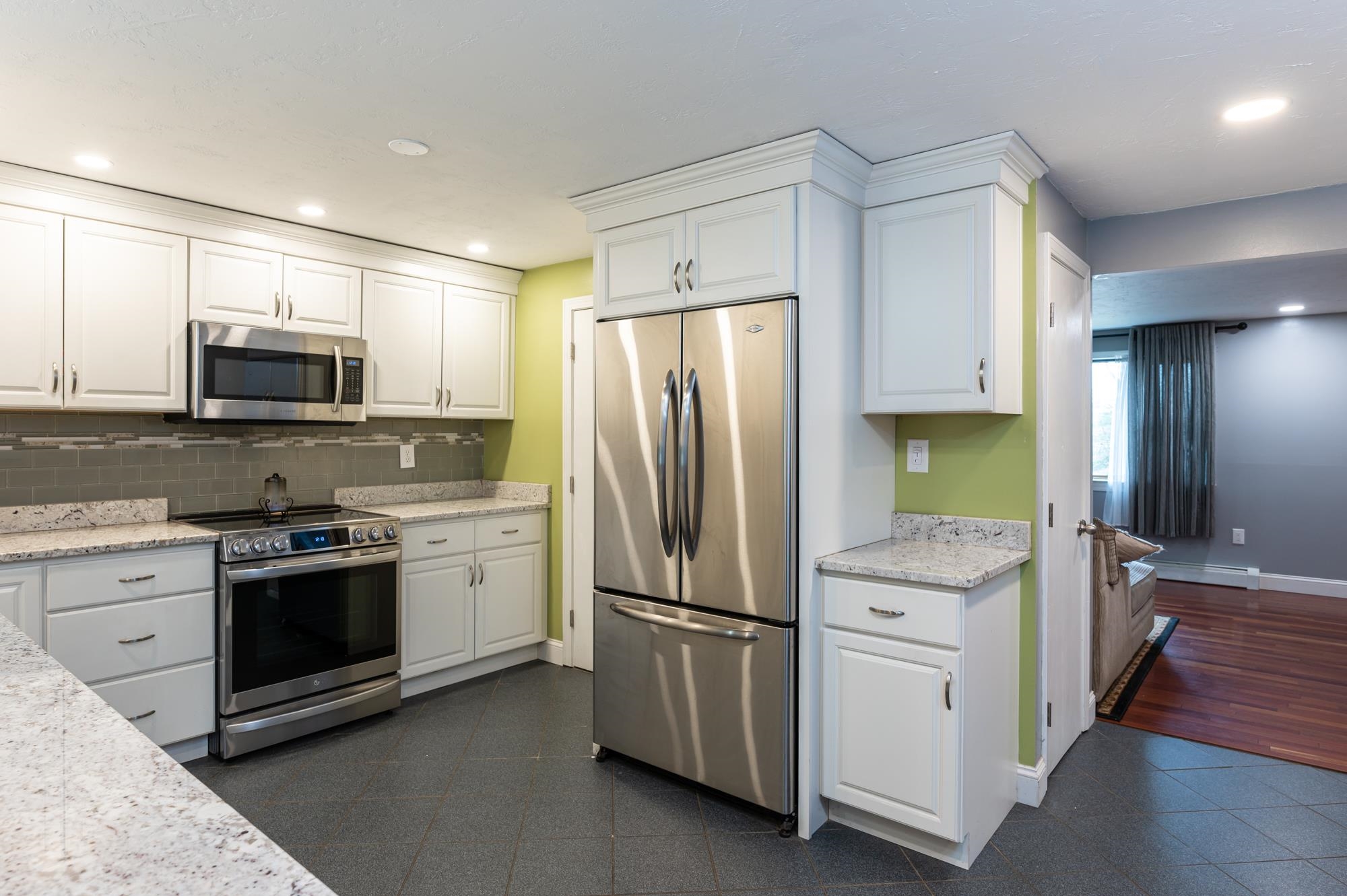 67b Kienia Road, Unit B Hudson, NH 03051 - Photo 24 of 37 Gallery Image 24