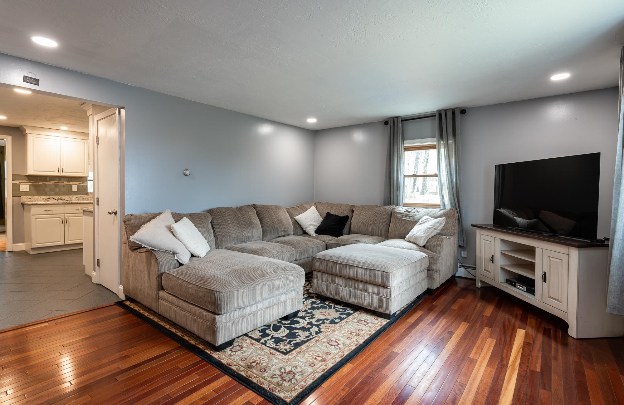67b Kienia Road, Unit B Hudson, NH 03051 - Photo 3 of 37 Gallery Image 3