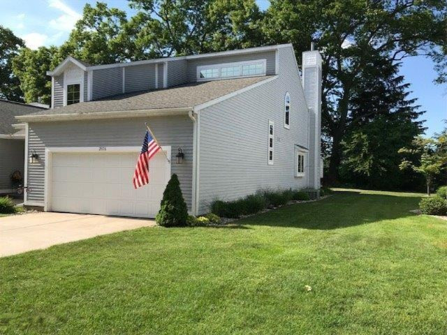 2976 Ridgeview Muskegon, MI 49445 - Photo 1 of 7 IMG_5997