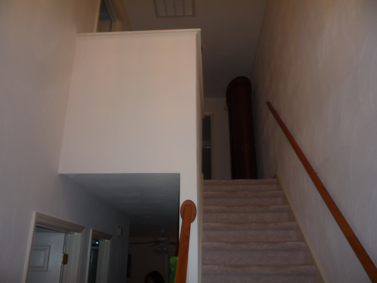 5614 Starkey Road Roanoke, VA 24018 - Photo 2 of 26 P1020870
