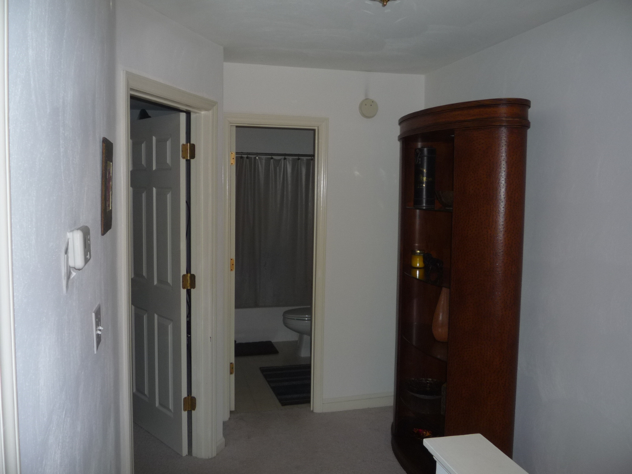 5614 Starkey Road Roanoke, VA 24018 - Photo 15 of 26 P1020884