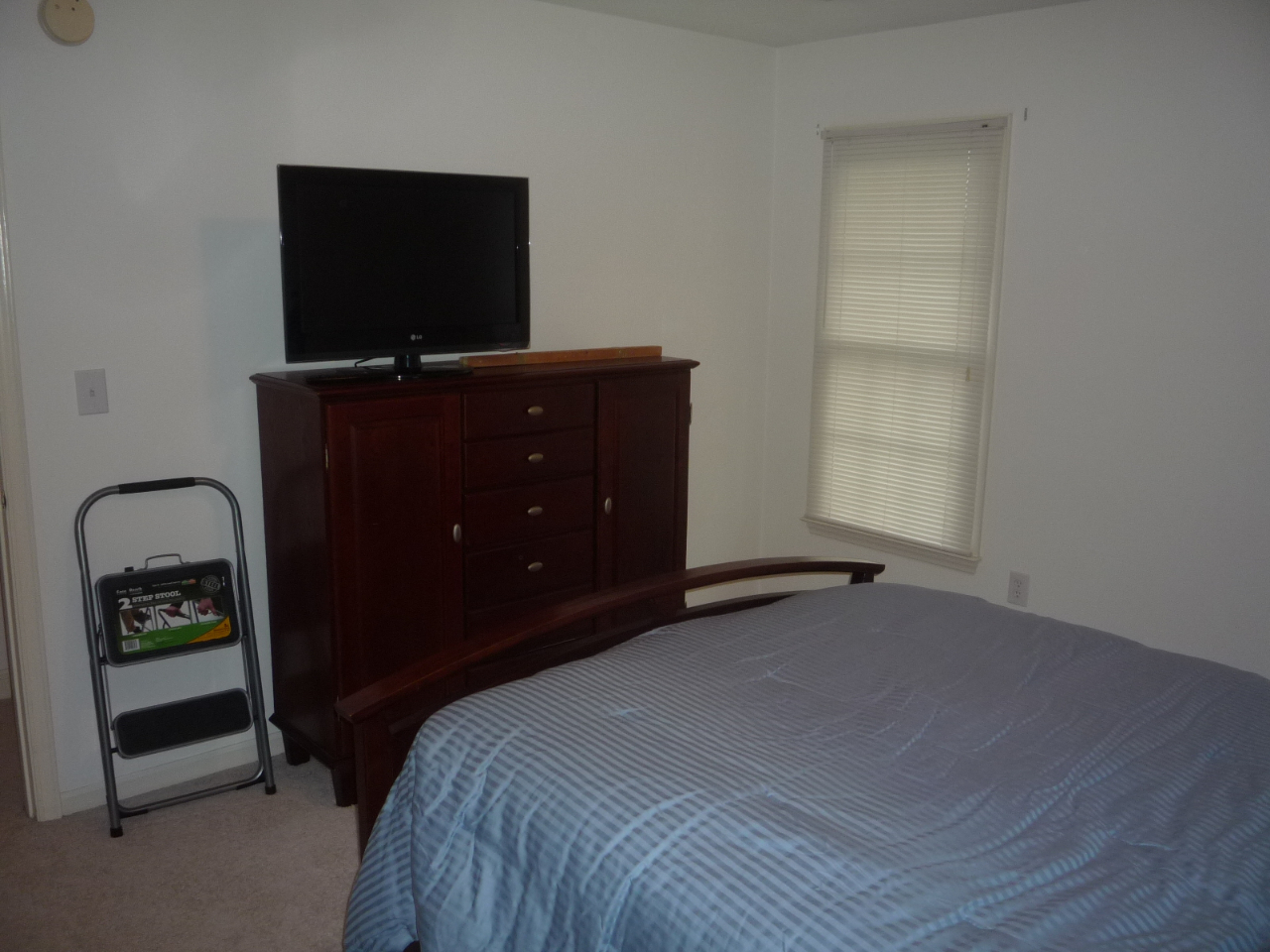 5614 Starkey Road Roanoke, VA 24018 - Photo 21 of 26 P1020890