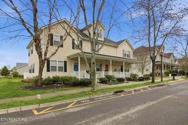 $324,900 | 403 Ashbury Circle, Sweetwater, TN 37874