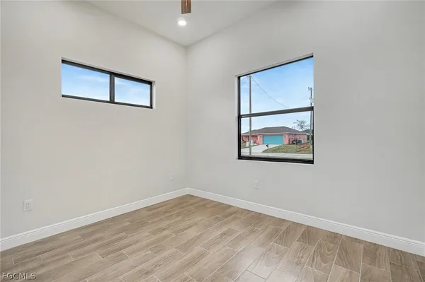 $2,150 | 3013 4th Street Southwest, Lehigh Acres, FL 33976