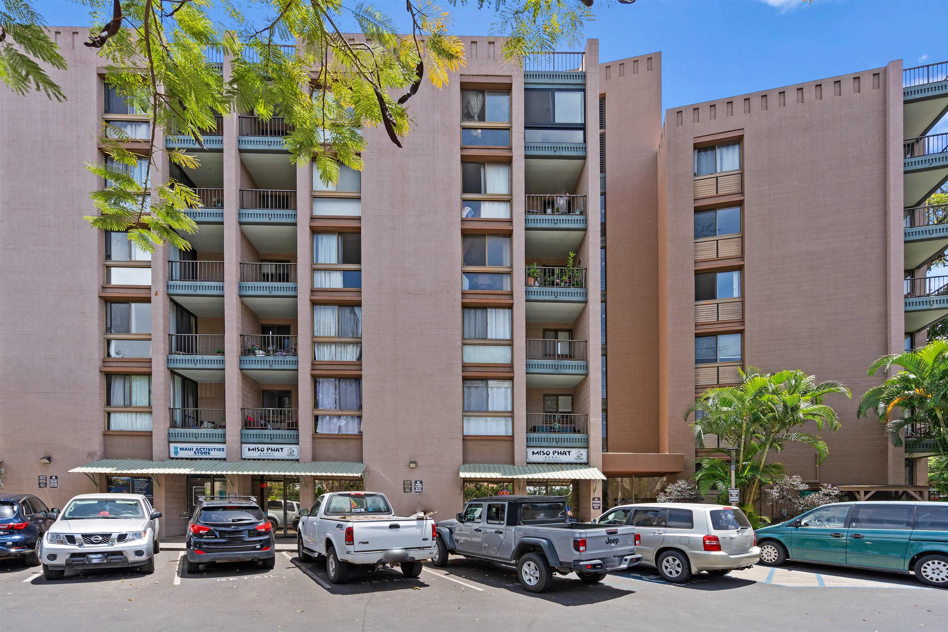 4310 Lower Honoapiilani Road, Unit 618 Lahaina, HI 96761 - Photo 2 of 30 Gallery Image 2