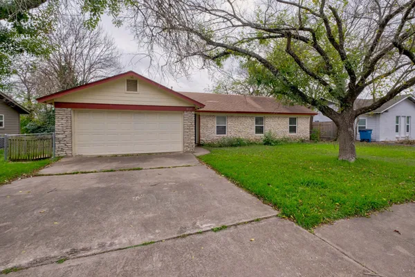 $2,250 | 8525 Maine Drive, Austin, TX 78758