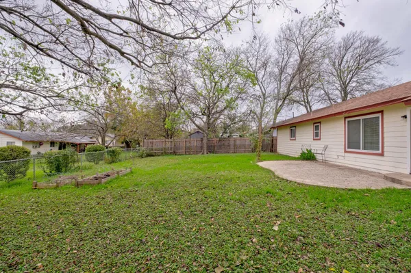 $2,250 | 8525 Maine Drive, Austin, TX 78758