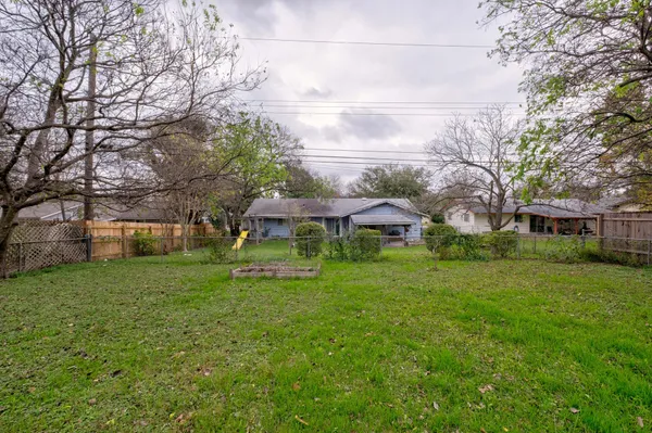 $2,250 | 8525 Maine Drive, Austin, TX 78758