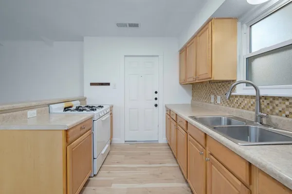 $2,250 | 8525 Maine Drive, Austin, TX 78758