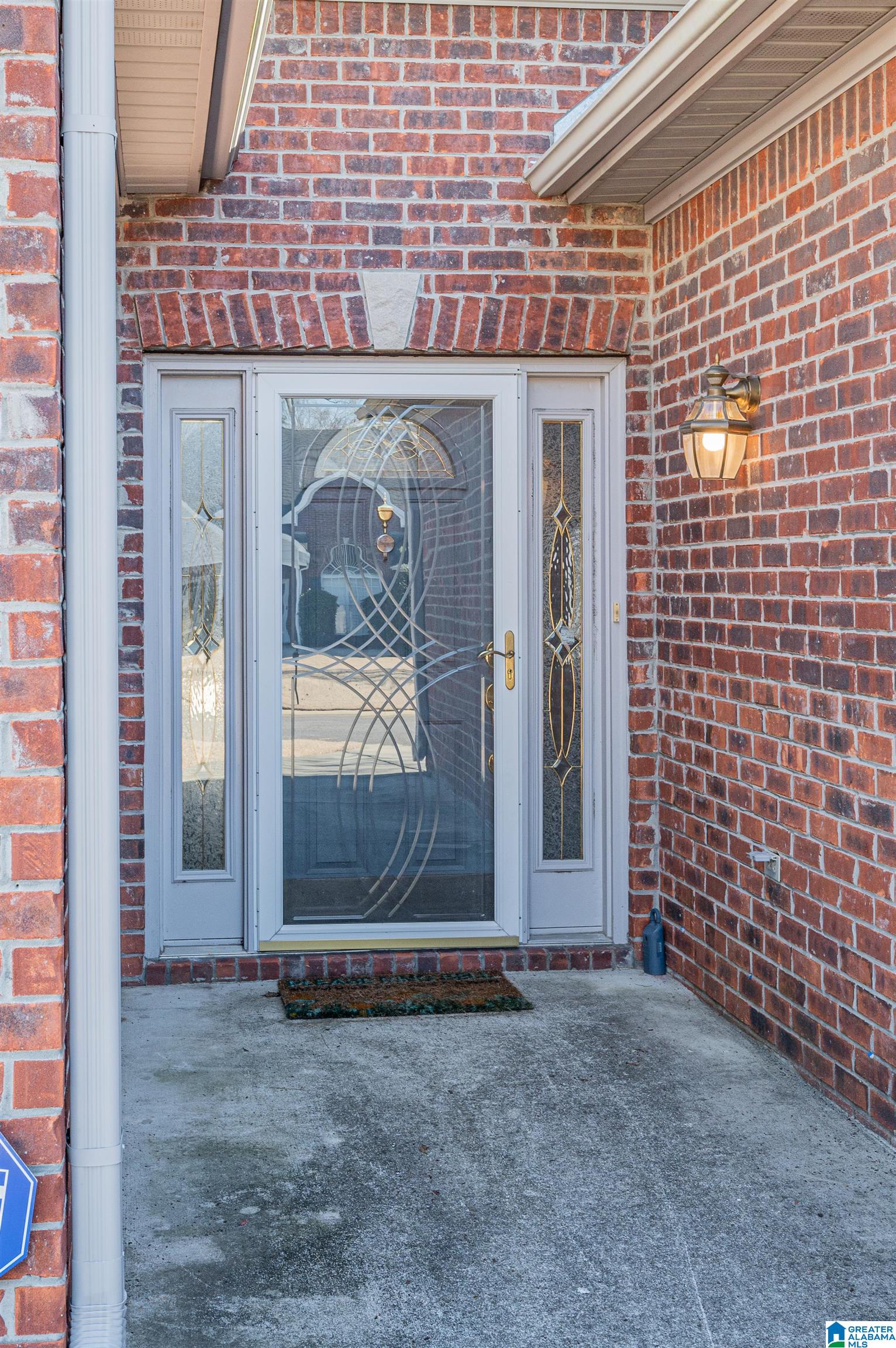 124 Churchill Drive Alabaster, AL 35114 - Photo 4 of 43