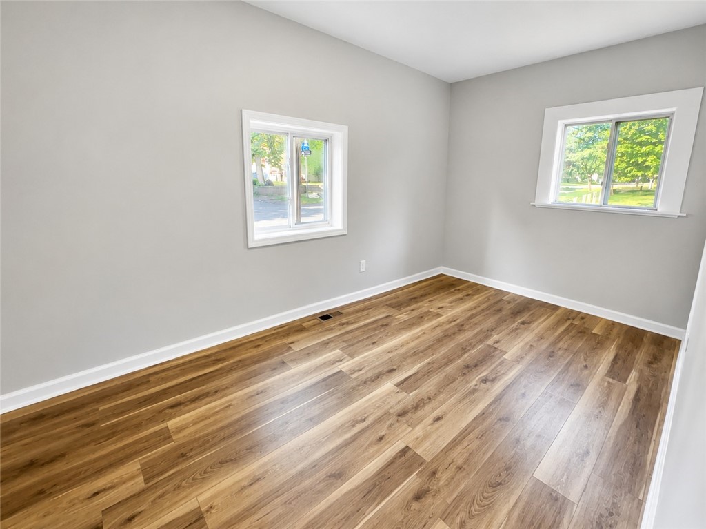 4 Lorimer Street Rochester, NY 14608 - Photo 10 of 28 Gallery Image 10