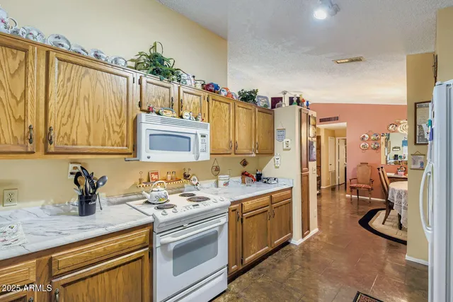 $210,000 | 6550 North 47th Avenue North, Unit 238, Glendale, AZ 85301