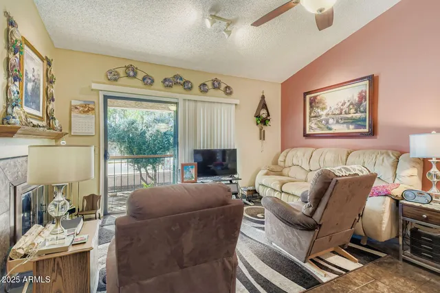 $210,000 | 6550 North 47th Avenue North, Unit 238, Glendale, AZ 85301