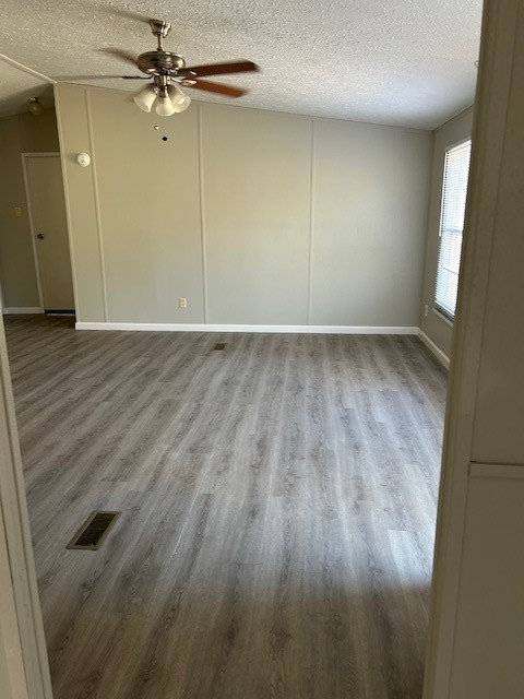 4452 Grand Oaks Drive Willis, TX 77378 - Photo 4 of 15