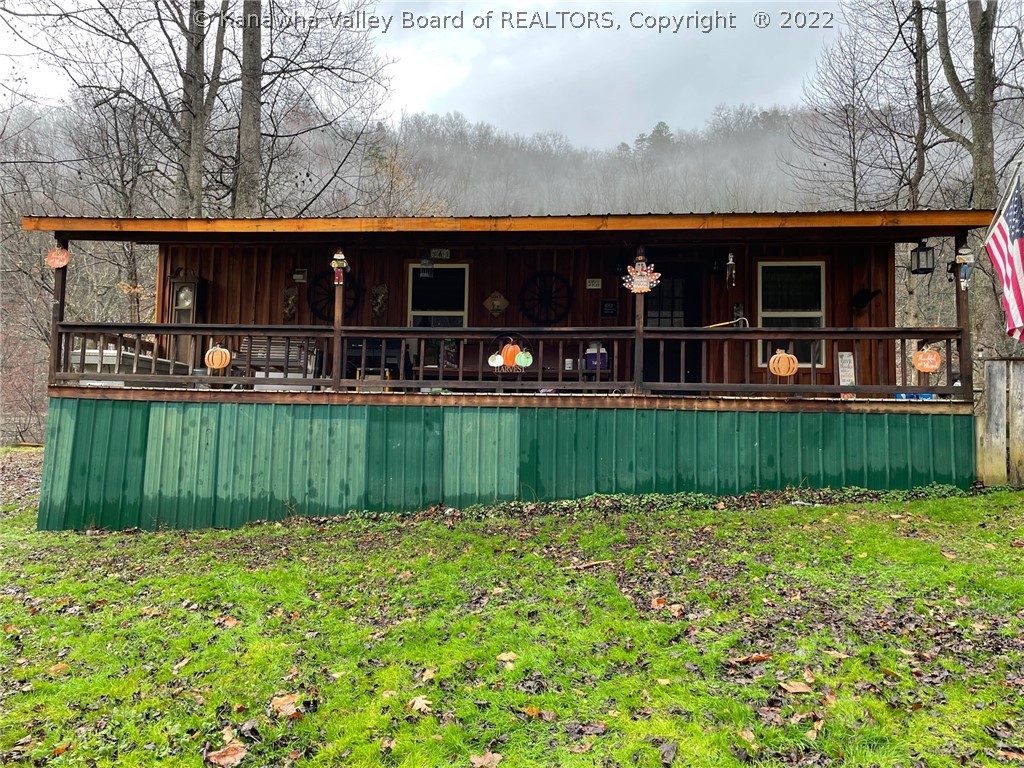 1552 Basil Hively Road Bomont, WV 25030 - Photo 1 of 23 Gallery Image 1