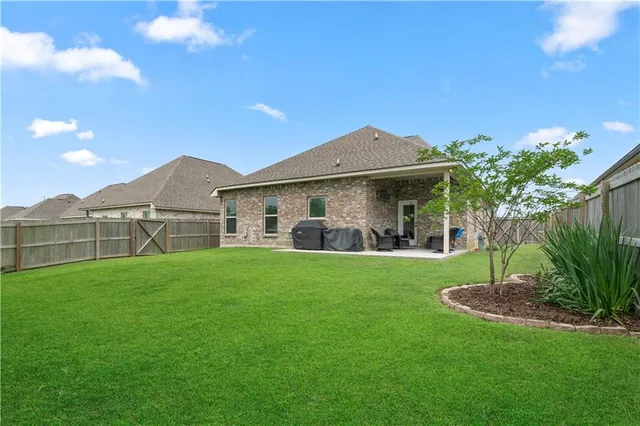 $2,100 | 20822 Great Plains Avenue, Zachary, LA 70791