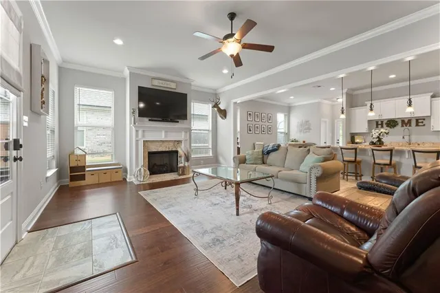 $2,100 | 20822 Great Plains Avenue, Zachary, LA 70791