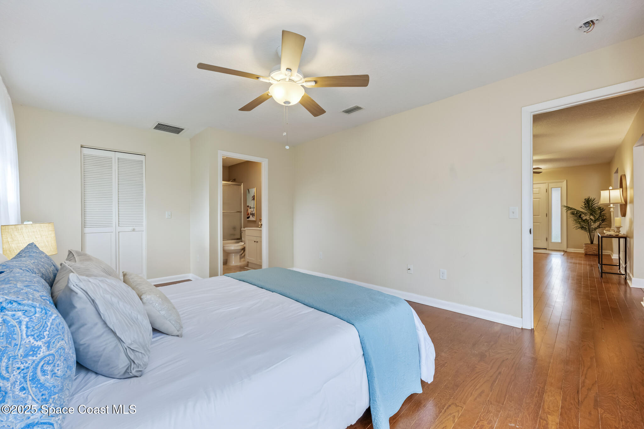 286 Alegriano Road Northwest Palm Bay, FL 32907 - Photo 16 of 24 PRIMARY SUITE WALK IN CLOSET