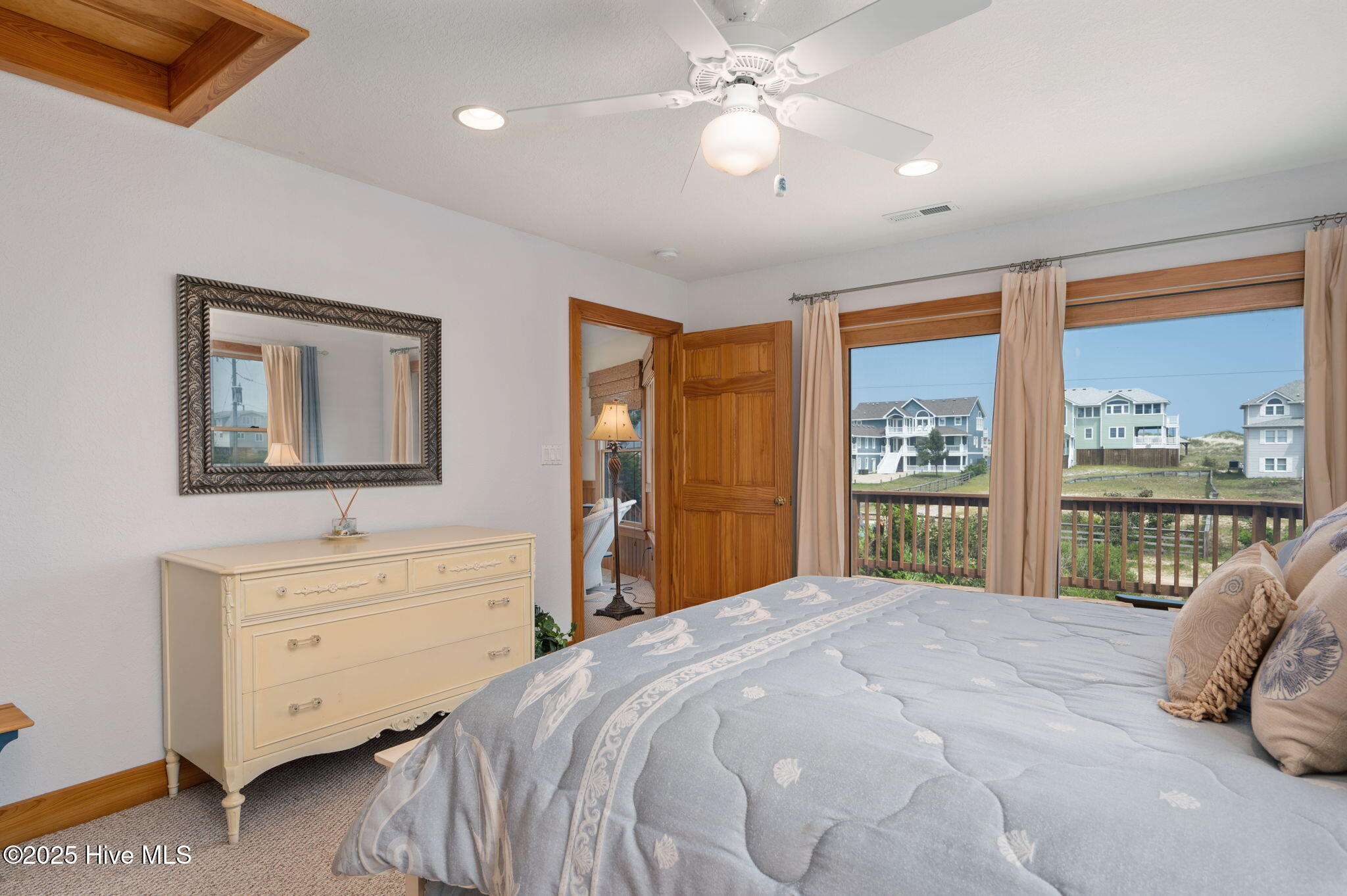 2094 Sandfiddler Road Corolla, NC 27927 - Photo 27 of 62 20-web-or-mls-2094-Sandfiddler-BR2-V3