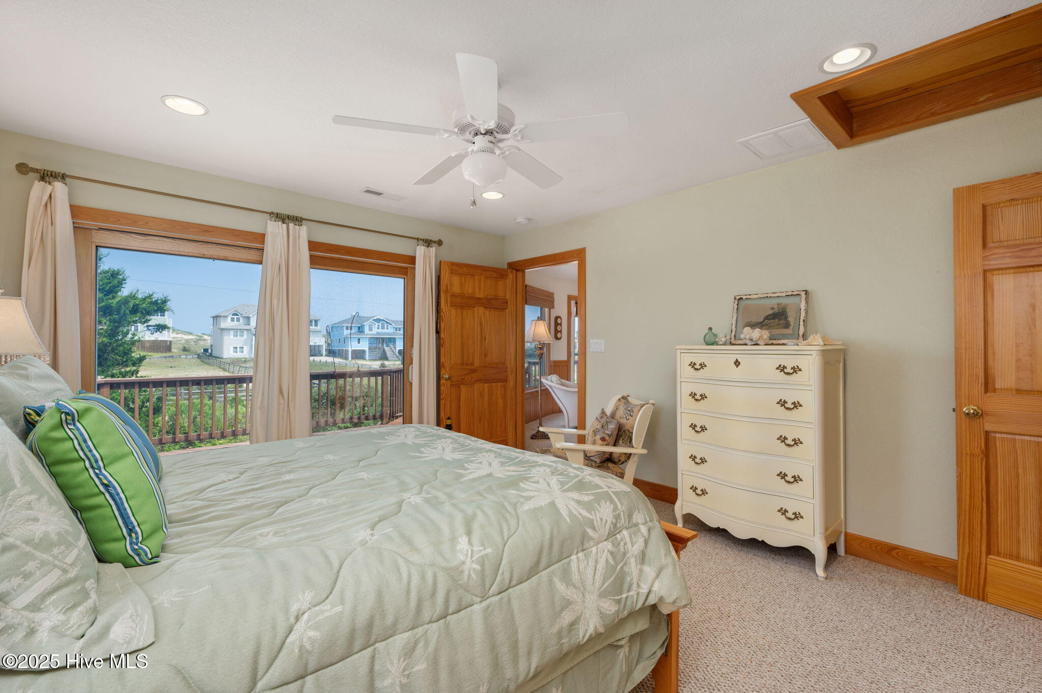 2094 Sandfiddler Road Corolla, NC 27927 - Photo 33 of 62 22-web-or-mls-2094-Sandfiddler-BR1-V2