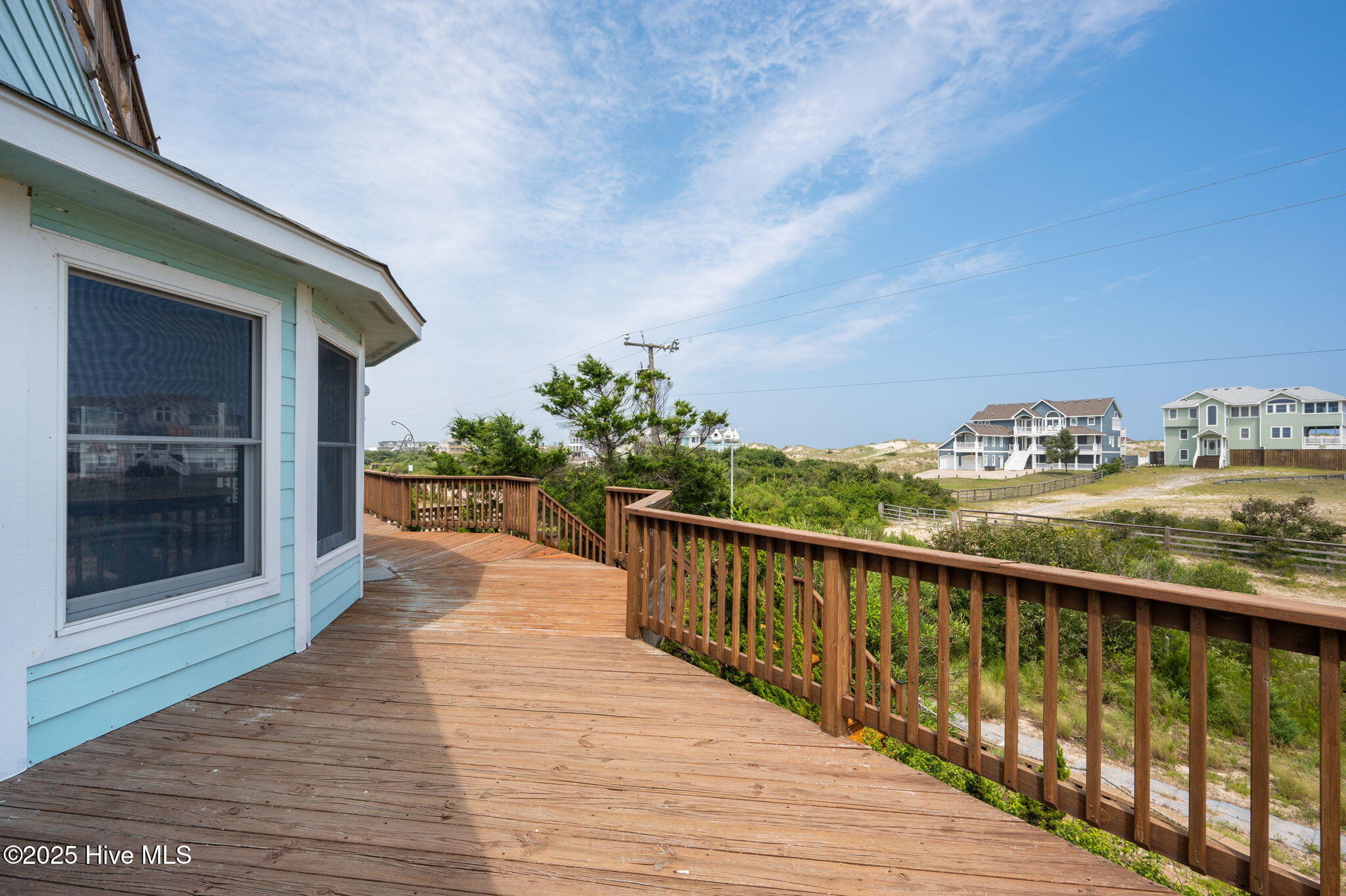 2094 Sandfiddler Road Corolla, NC 27927 - Photo 37 of 62 31-web-or-mls-2094-Sandfiddler-Front-Dec