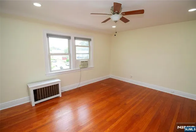 $3,800 | 29 13th Avenue, Elmwood Park, NJ 07407