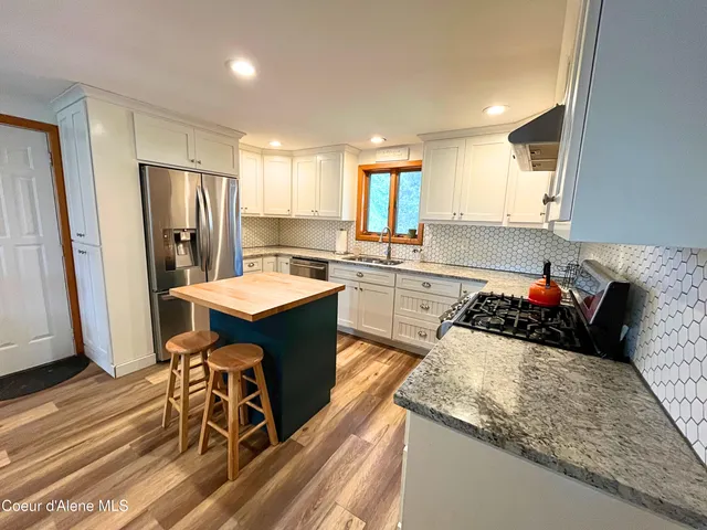 $599,900 | 949 Fitzpatrick Road, Bonners Ferry, ID 83805