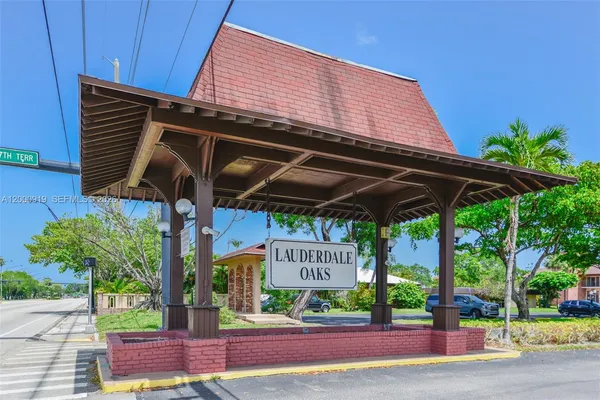 $1,700 | 3071 Northwest 47th Terrace, Unit 227, Lauderdale Lakes, FL 33313