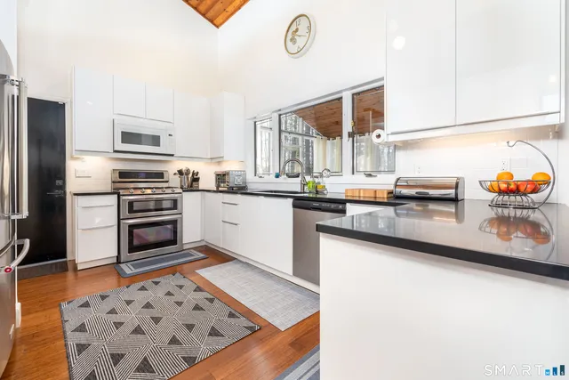 $3,950 | 9 Belshyre Court, Goshen, CT 06756