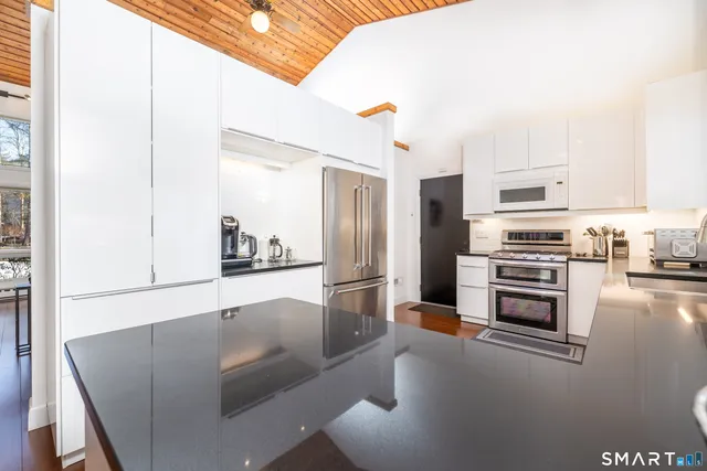 $3,950 | 9 Belshyre Court, Goshen, CT 06756