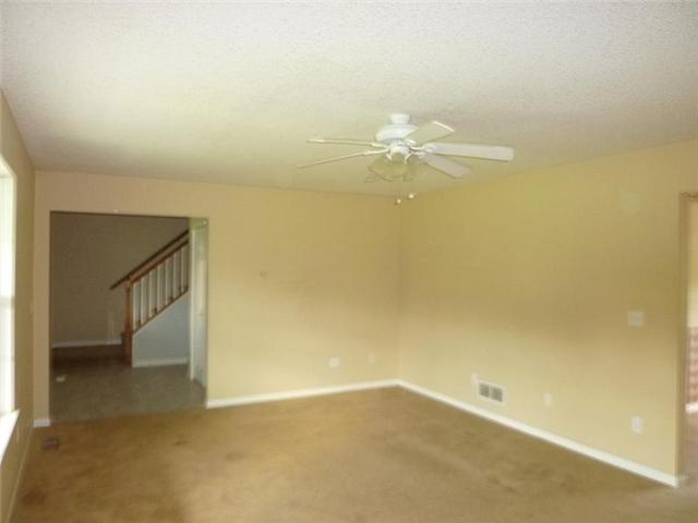 6038 Lake Drive Road Newark, OH 43056 - Photo 9 of 21