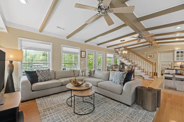 $1,069,000 | 1112 Groover Road, Spring City, TN 37381