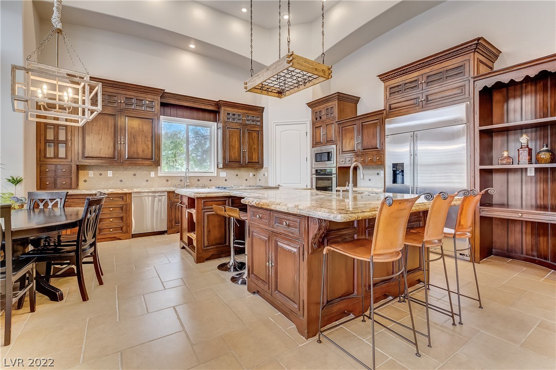 2278 Coral Ridge Avenue Henderson, NV 89052 - Photo 13 of 66