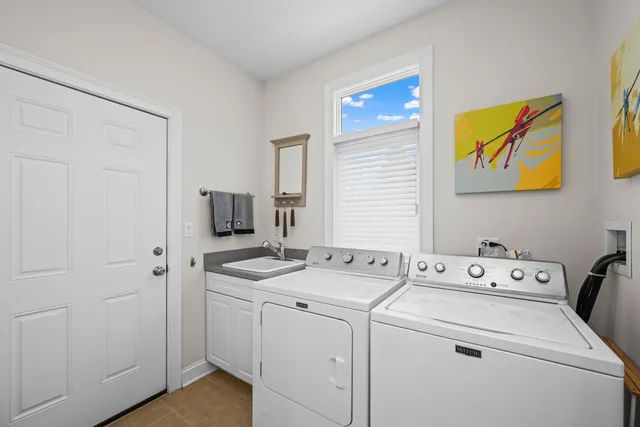 $850,000 | 2446 Western Avenue, Highland Park, IL 60035