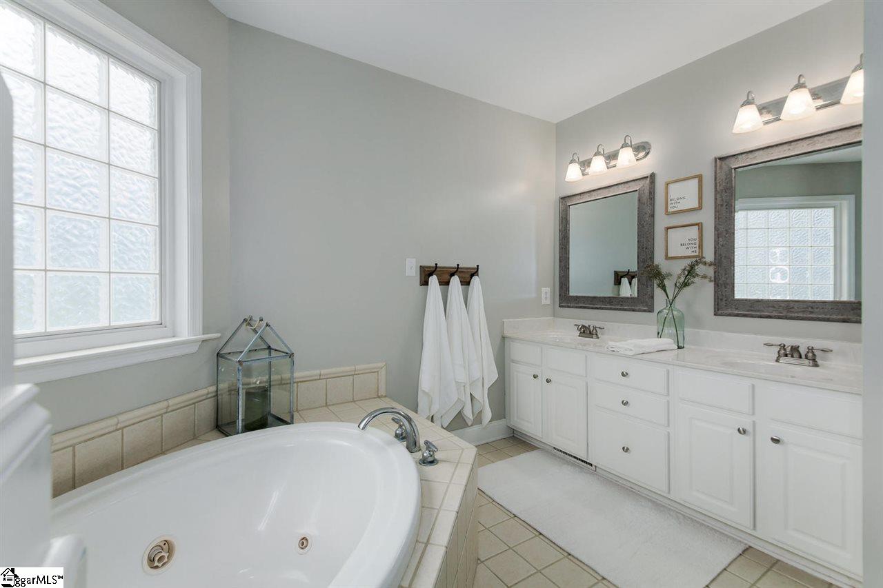 175 Wilkins Boulevard Inman, SC 29349 - Photo 17 of 33
