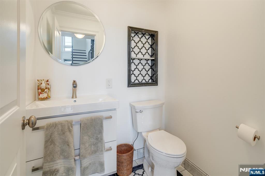 119 Walnut Street, Unit C0010 Montclair, NJ 07042 - Photo 29 of 41