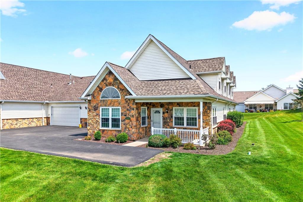 320 Saddlebrook Road Gibsonia, PA 15044 - Photo 2 of 35