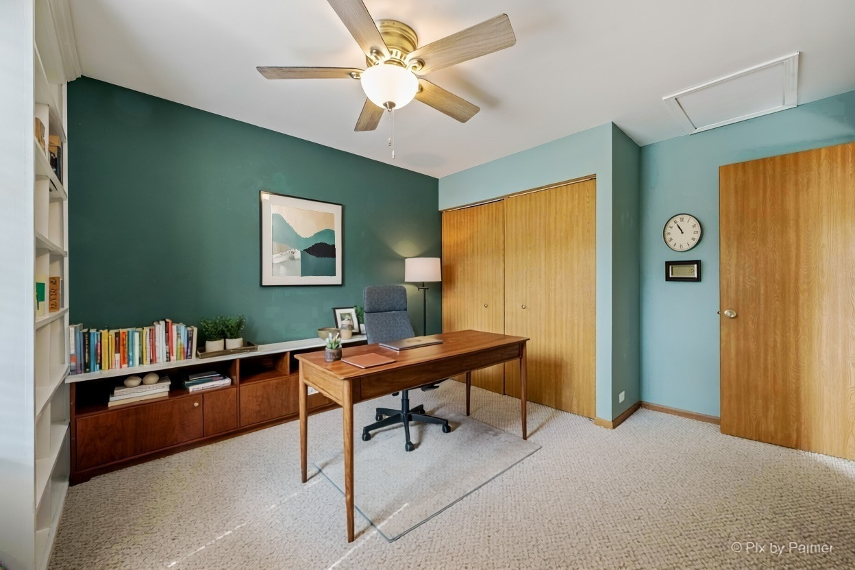 2102 Muirfield Circle Elgin, IL 60123 - Photo 22 of 34