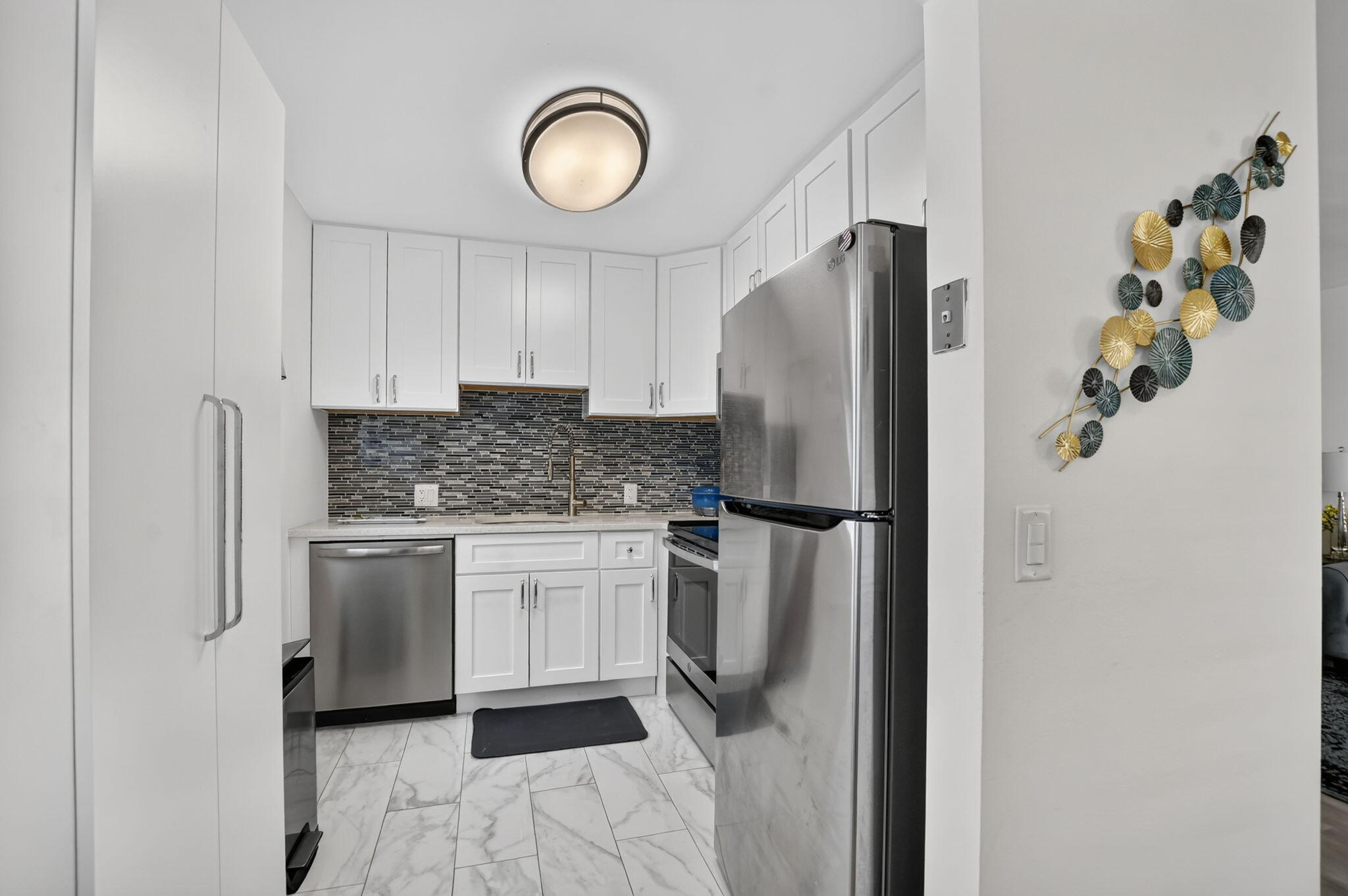 150 Mansfield D Boca Raton, FL 33434 - Photo 3 of 44 Kitchen