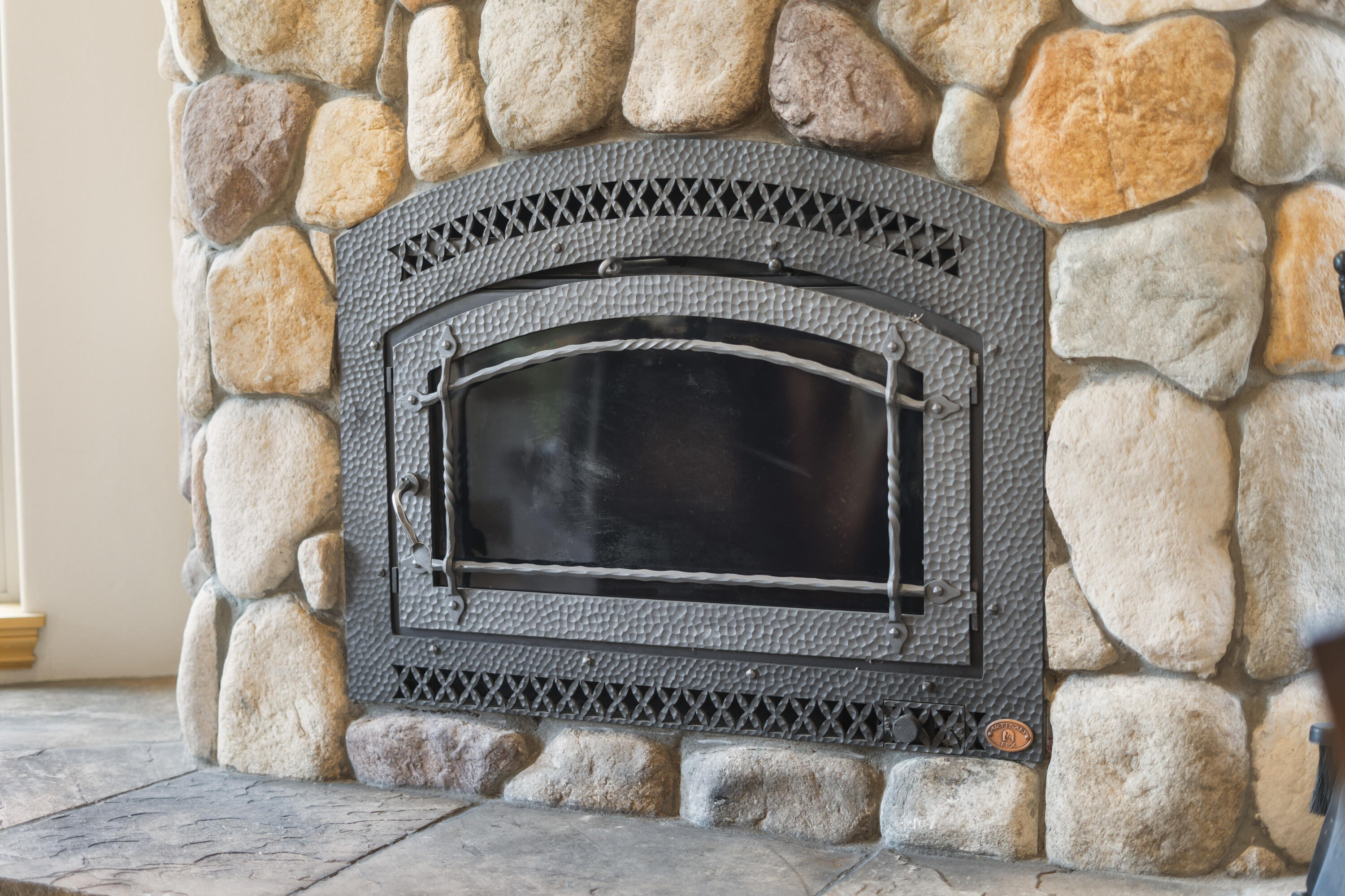 54456 Huntington Road Bend, OR 97707 - Photo 6 of 43 Gallery Image 6