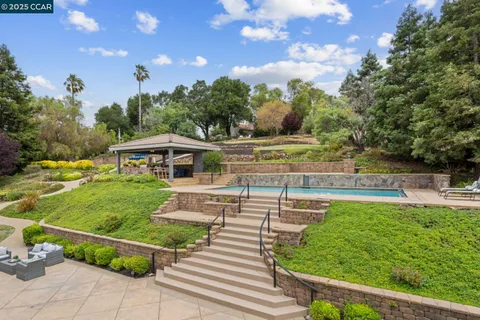 $2,995,000 | 825 Bertram Street, Walnut Creek, CA 94598