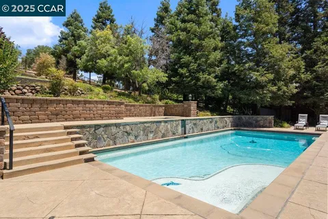 $2,995,000 | 825 Bertram Street, Walnut Creek, CA 94598