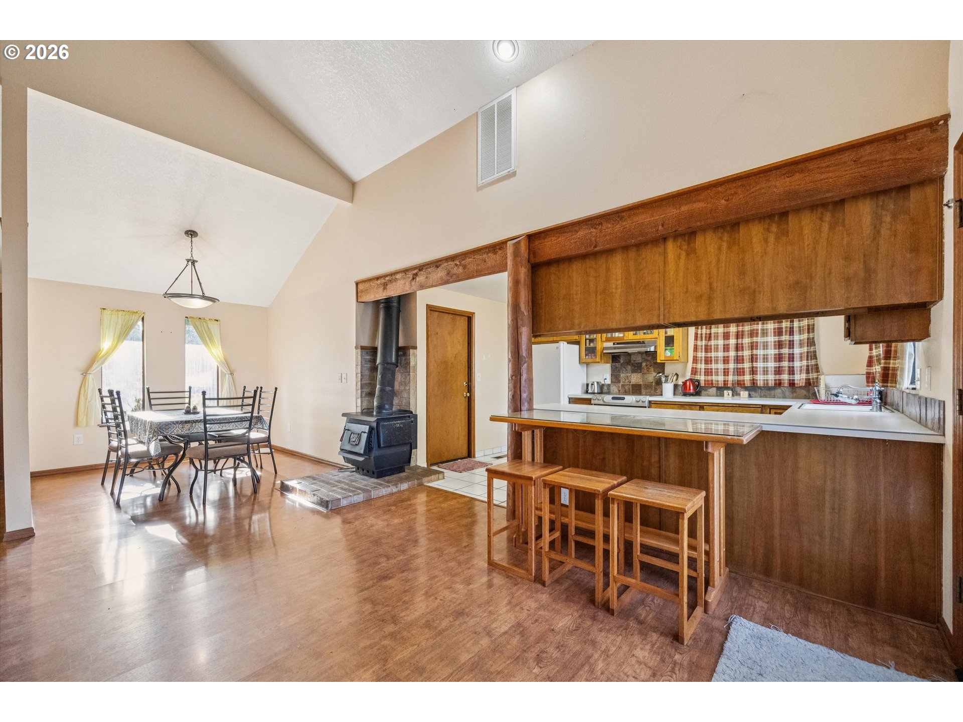 10455 Southwest Grant Court Portland, OR 97223 - Photo 17 of 41