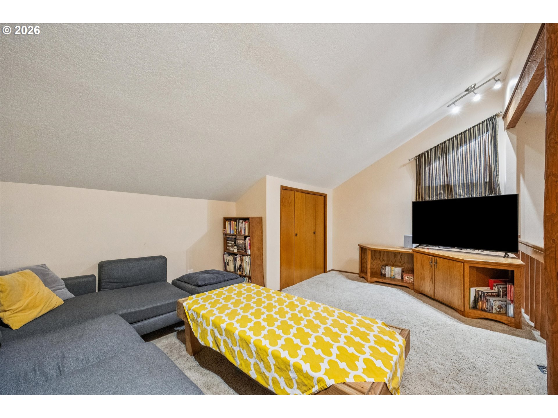 10455 Southwest Grant Court Portland, OR 97223 - Photo 21 of 41