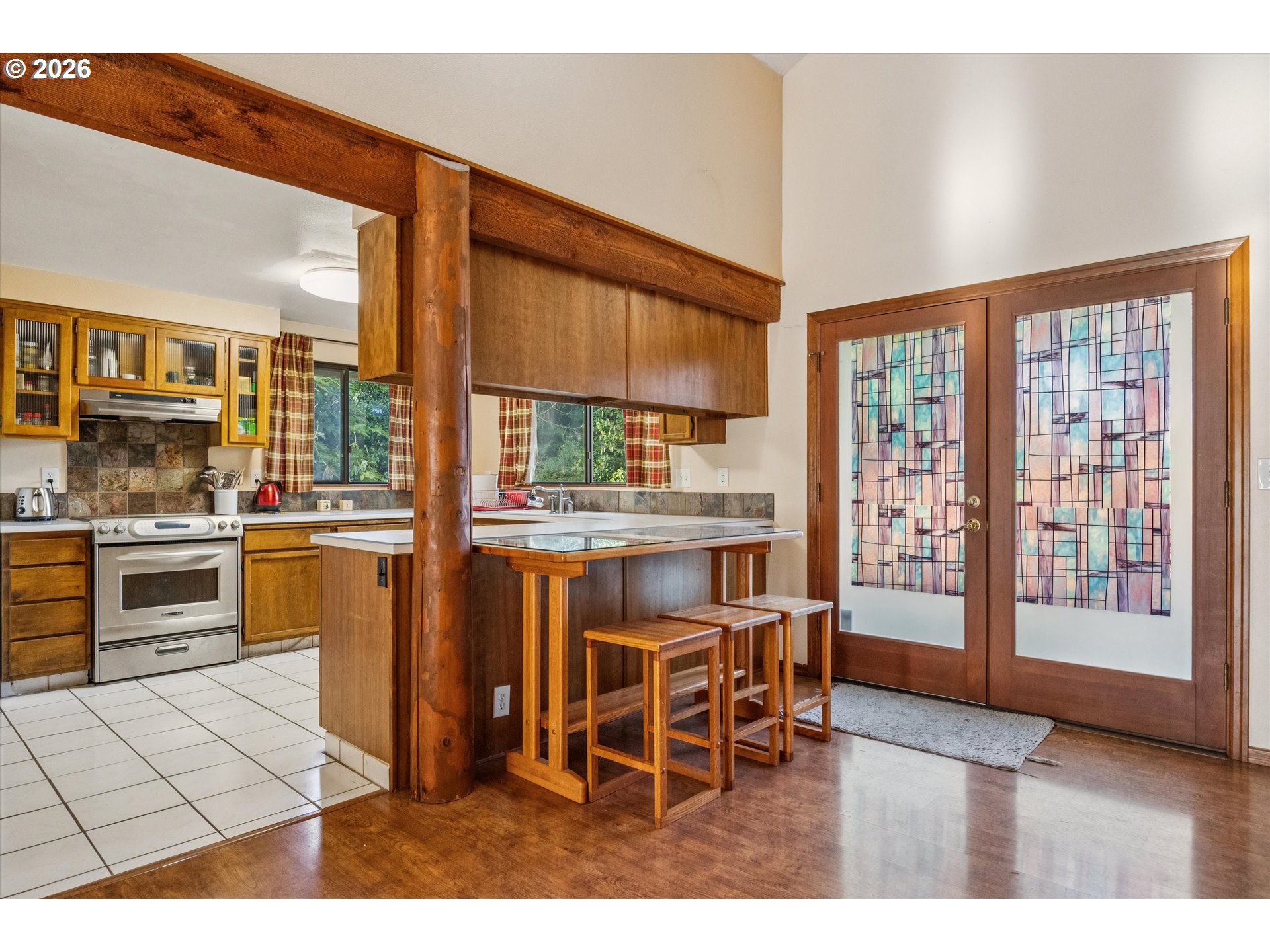 10455 Southwest Grant Court Portland, OR 97223 - Photo 9 of 41