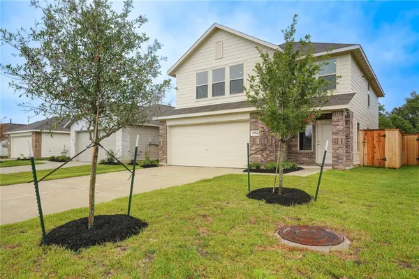 $315,000 | 17914 Becker Lndg Drive, Hockley, TX 77447