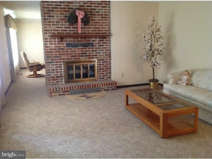626 Smick Road Salem, NJ 08079 - Photo 4 of 21 Family Room