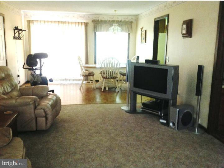 626 Smick Road Salem, NJ 08079 - Photo 5 of 21 Family Room