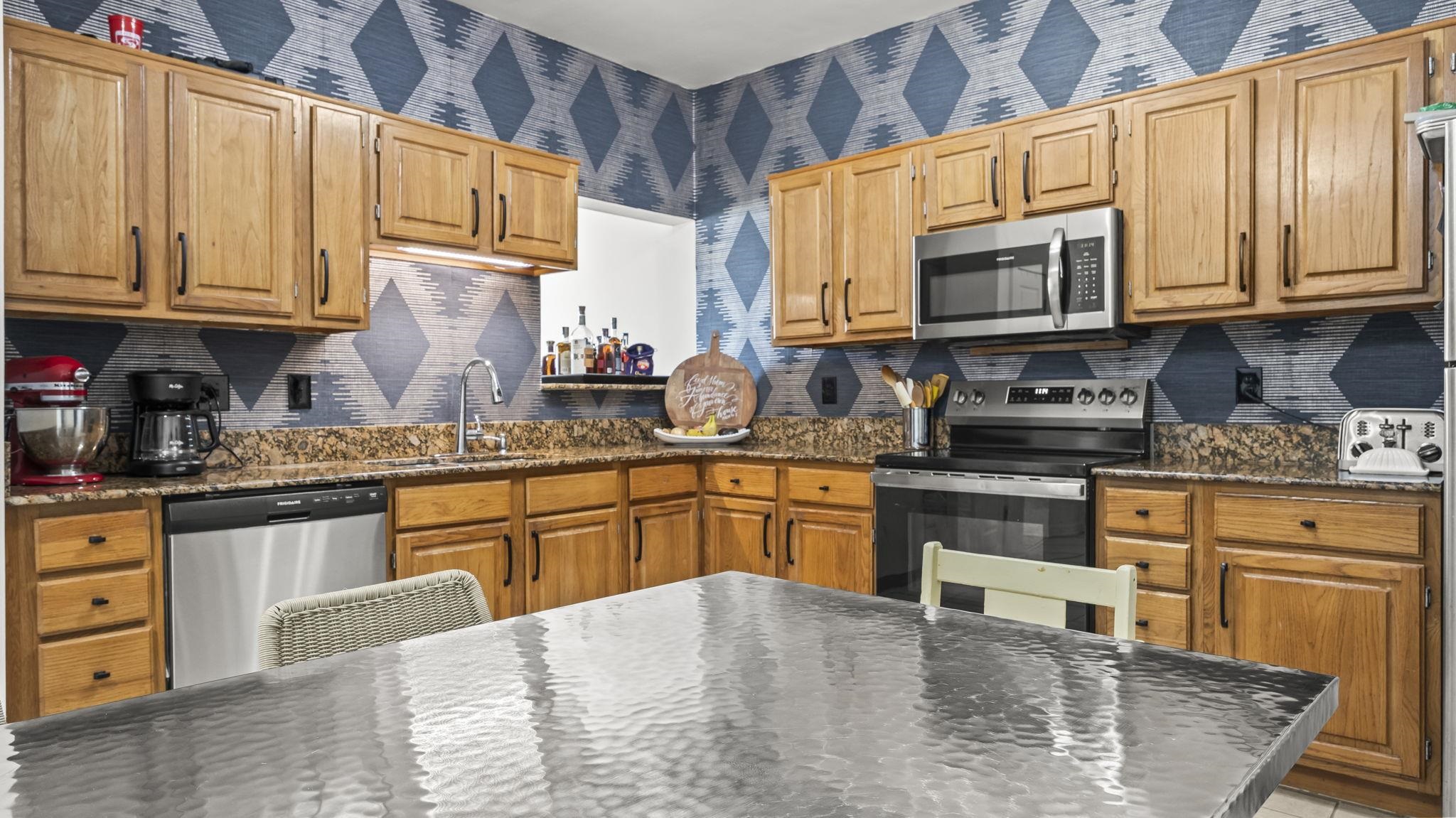 26063 Canal Road, Unit 2F Orange Beach, AL 36561 - Photo 31 of 36 Kitchen
