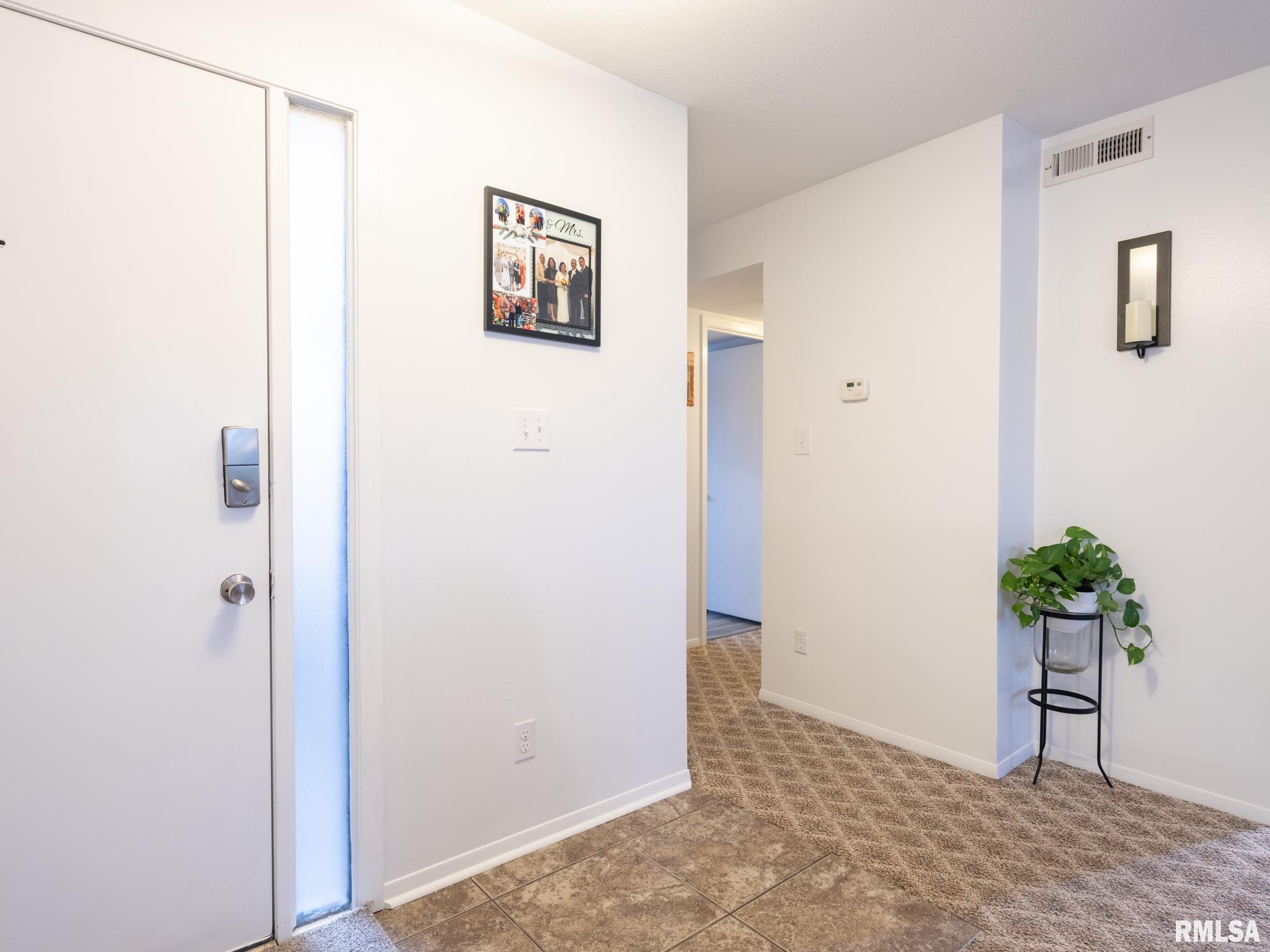 6300 North Allen Road, Unit 13 Peoria, IL 61614 - Photo 14 of 53 Gallery Image 14